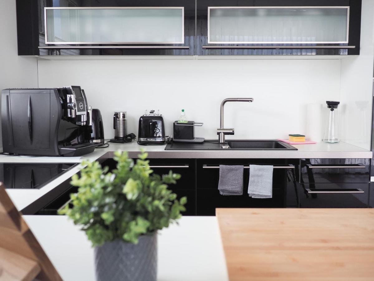 Moderne Ferienwohnung Mit Seeblick & Terrasse 96Qm Grossraeschen Ngoại thất bức ảnh